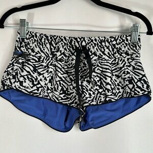 Lululemon Water: Reversible Surf Shorts Black/White & Blue Size 4